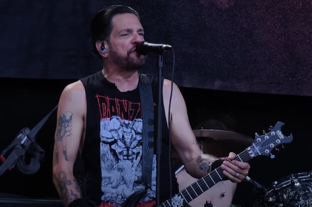 PRONG выпустят два релиза в 2026