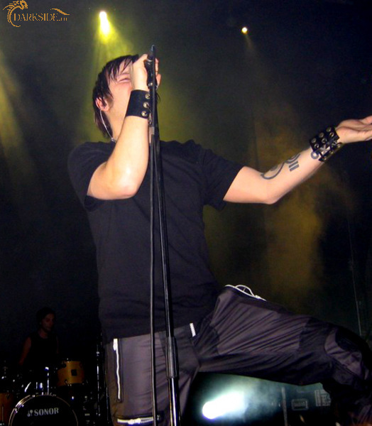 Apoptygma Berzerk 