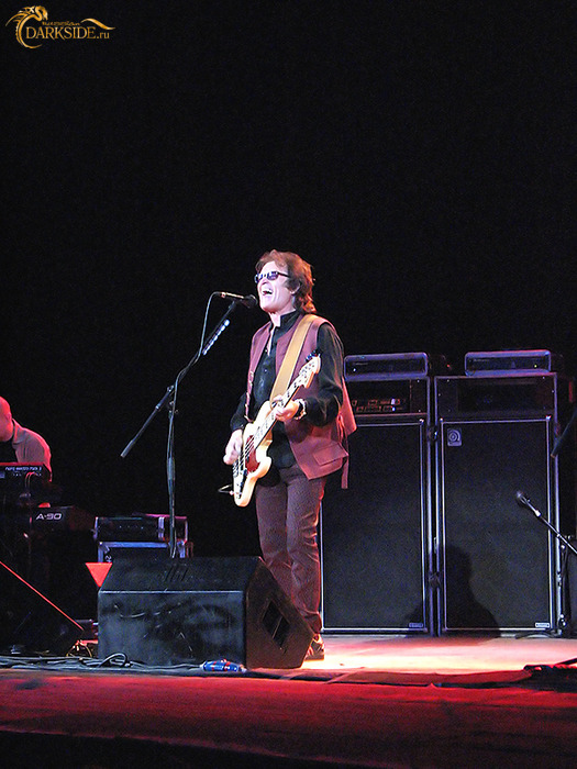 Glenn Hughes 