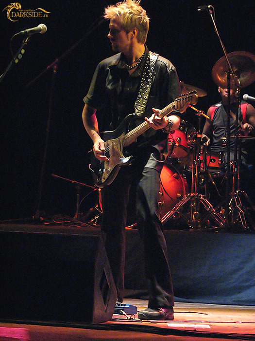 Glenn Hughes 