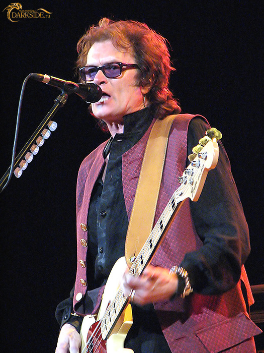Glenn Hughes 
