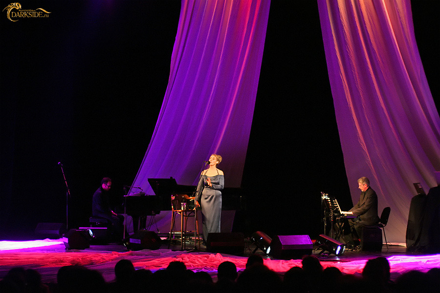 Lisa Gerrard 