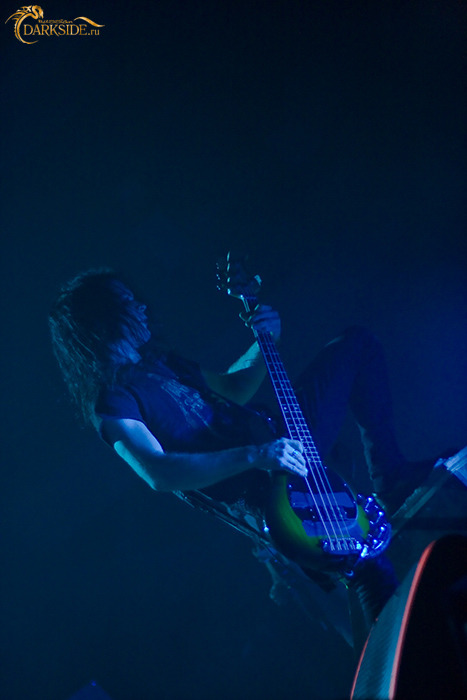 Flyleaf 