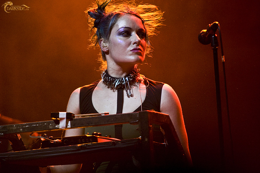 KMFDM 