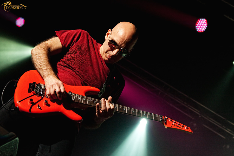 Joe Satriani 