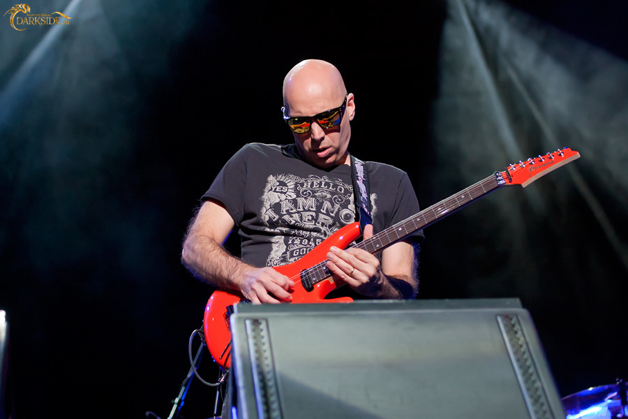 Joe Satriani 