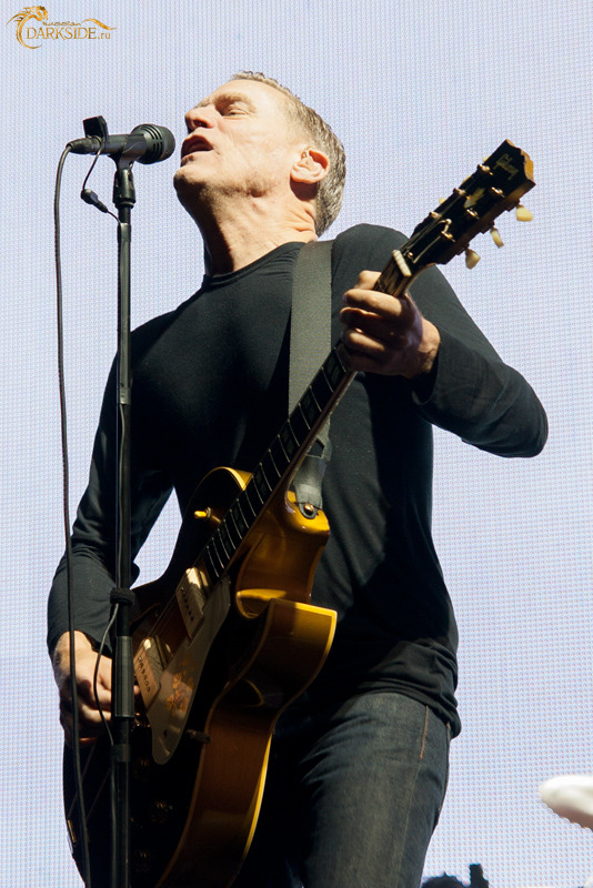 Bryan Adams 