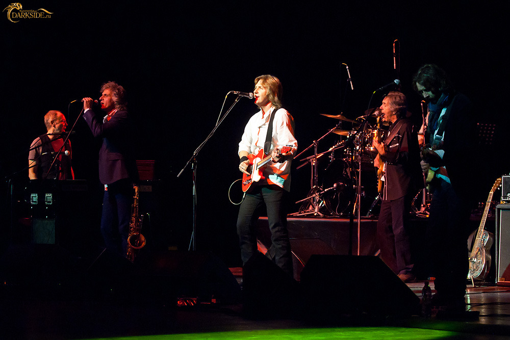 The Straits 