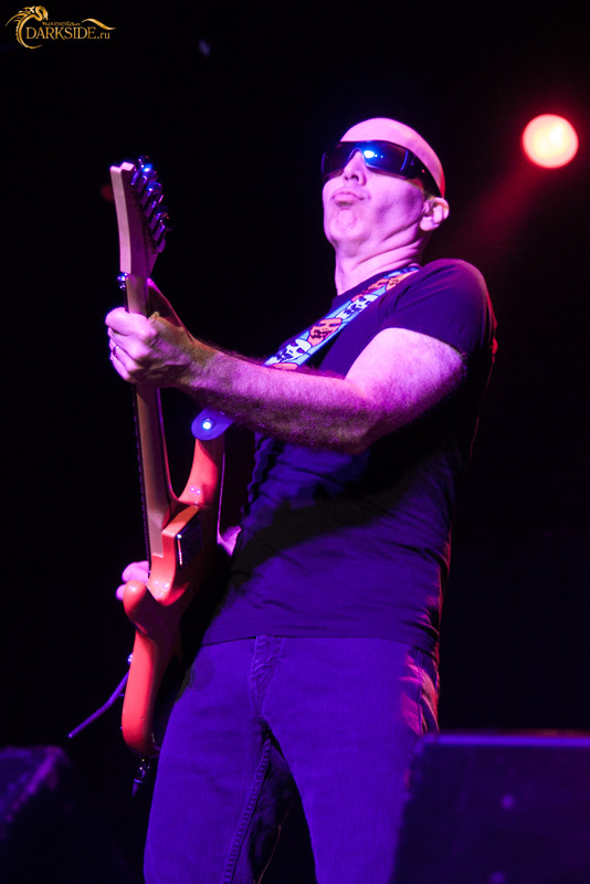 Joe Satriani 