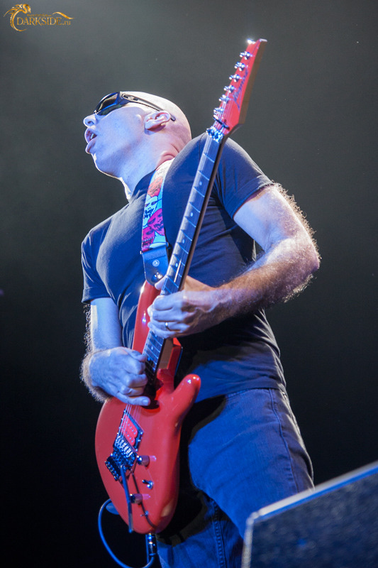 Joe Satriani 