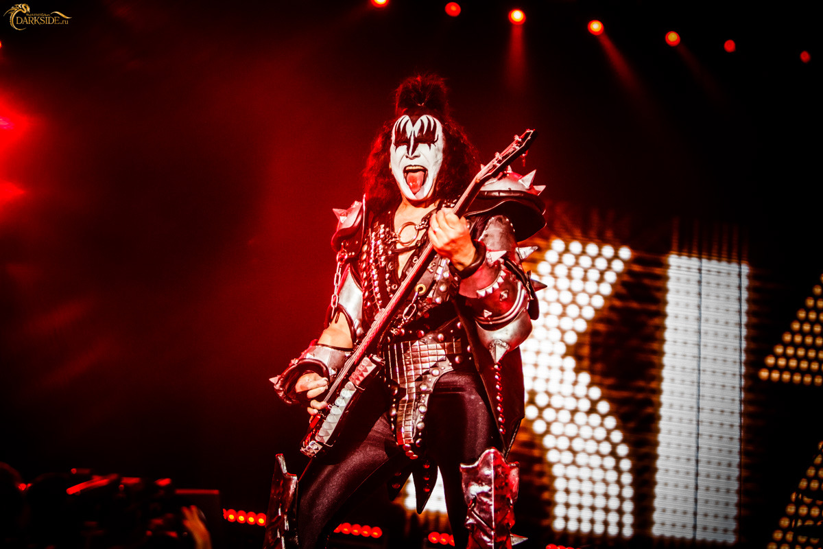 Kiss 