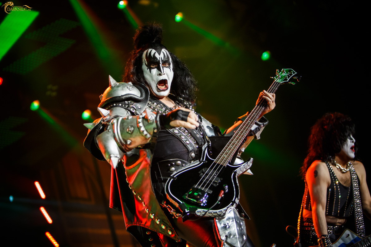 Kiss 