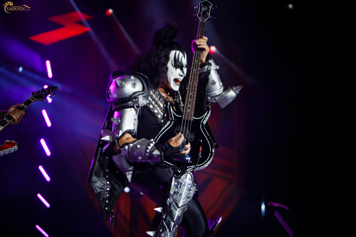Kiss 