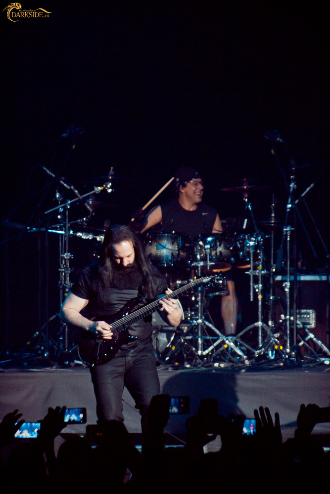 John Petrucci 
