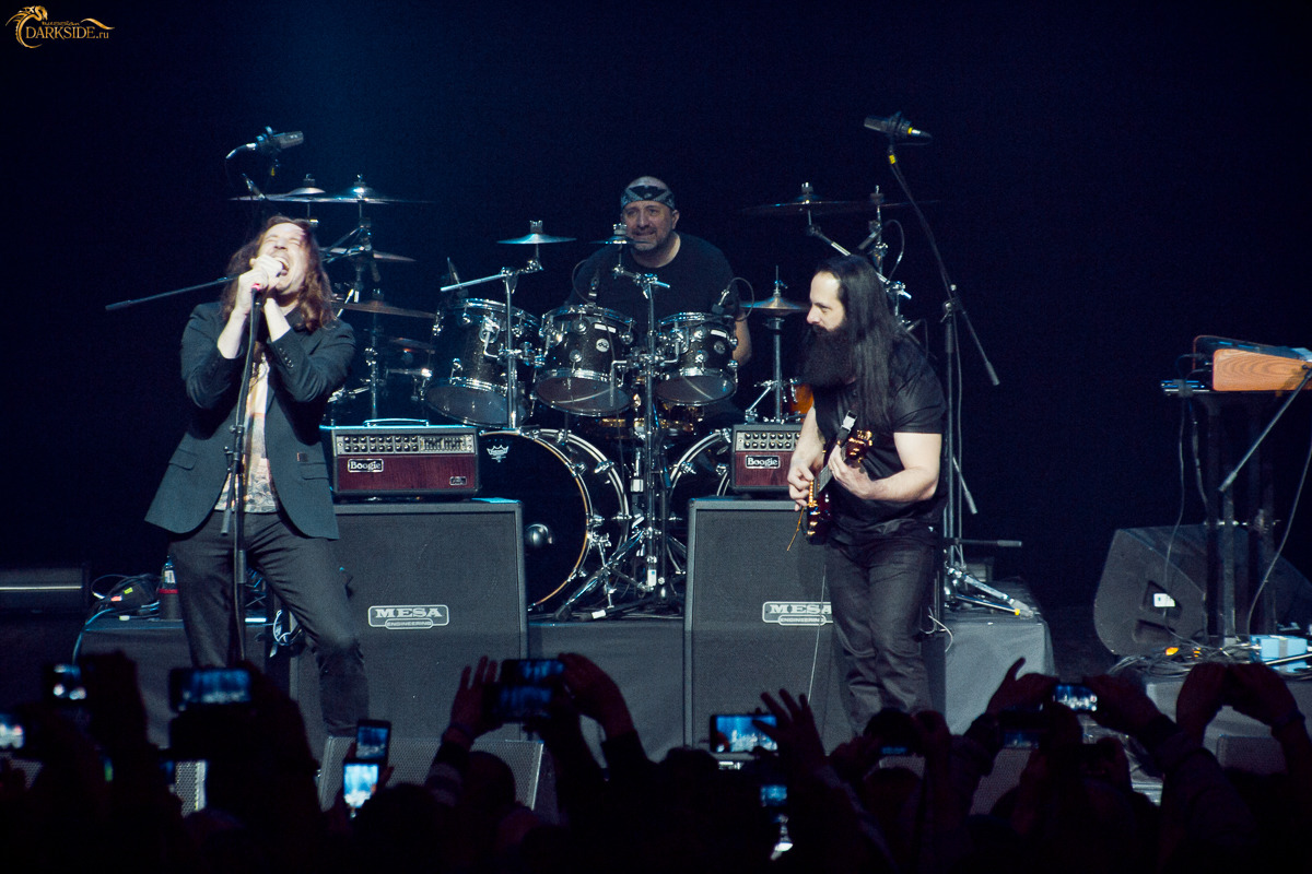 G3 (Joe Satriani, John Petrucci, Uli Jon Roth) 