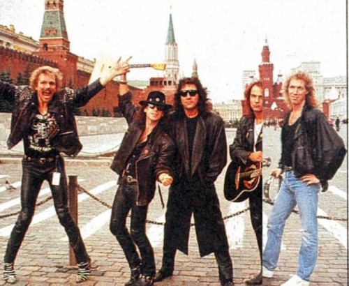 Scorpions москва. Концерт Scorpions в Москве 1989. Scorpions Московский фестиваль 1989. Scorpions 1991. Группа Scorpions 1991.