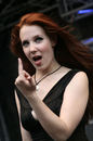 ���������� Simone Simons