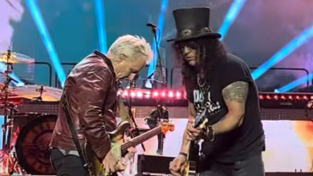 Slash Reveals 'Intense' Guns N' Roses Tour Restrictions