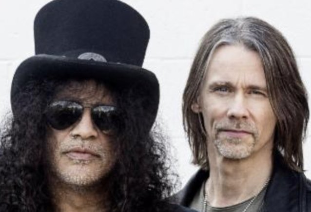 SLASH FEATURING MYLES KENNEDY & THE CONSPIRATORS Kick Off U.S. Tour In  Portland (Video) 