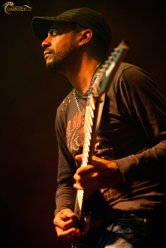 Tony MacAlpine 