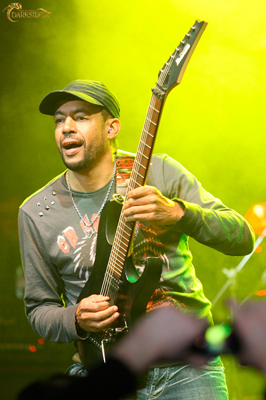 Tony MacAlpine 