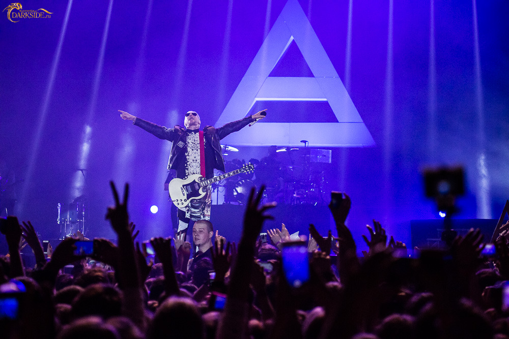 Thirty Seconds to Mars.
